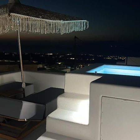Oinos Luxury Suites Foinikiá 외부 사진