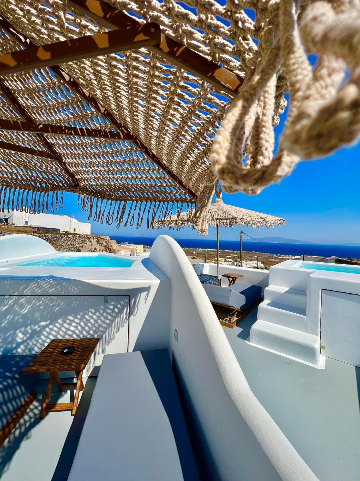Oinos Luxury Suites Foinikiá 외부 사진