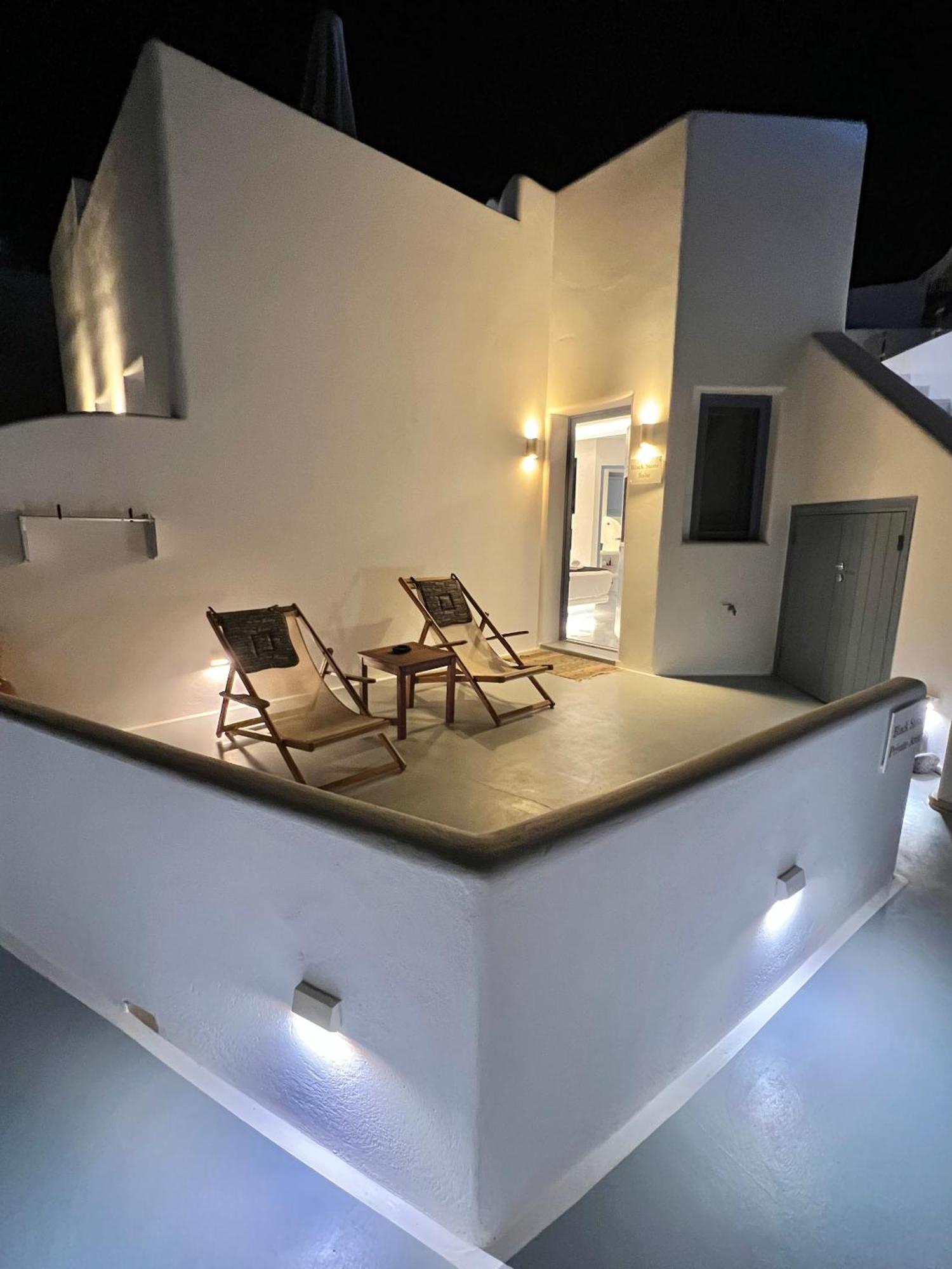 Oinos Luxury Suites Foinikiá 외부 사진